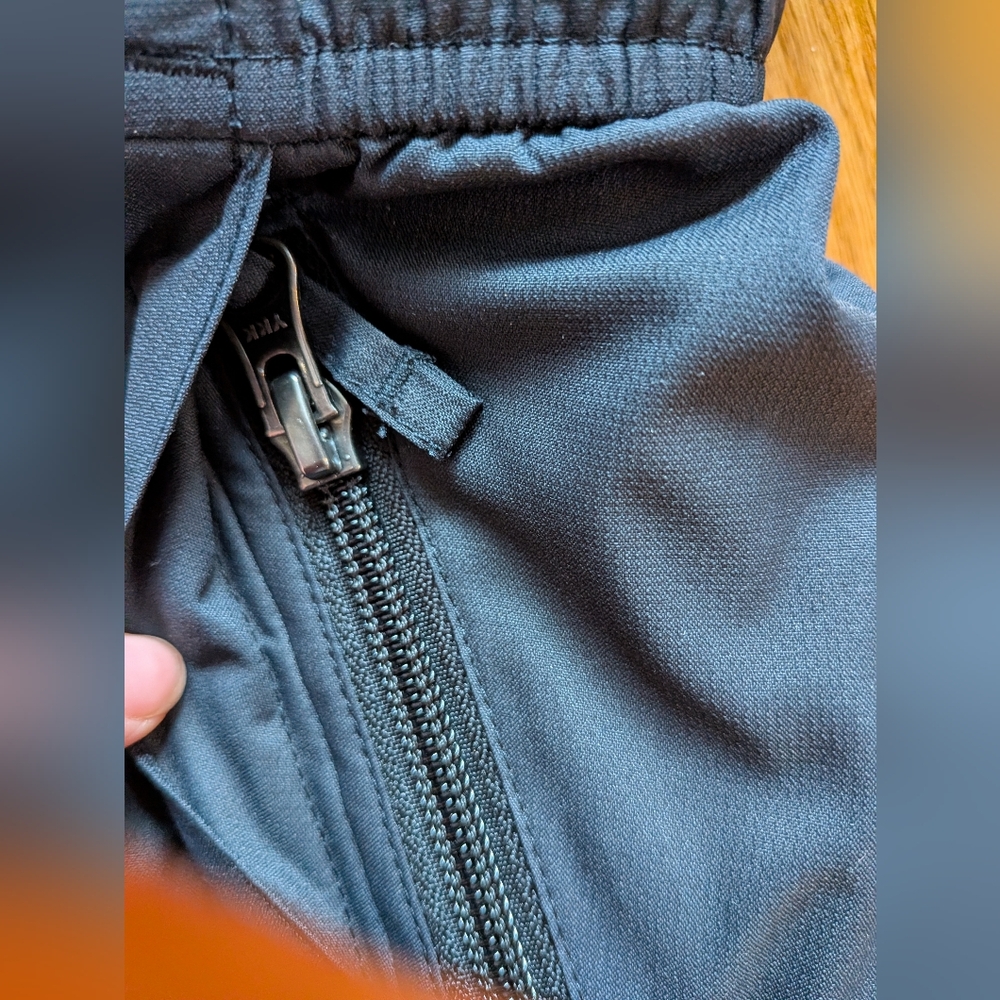 L.L. Bean Black Cold Buster Bib Snowpants - Picture 5 of 7